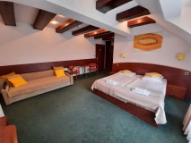 Spanie w pokoju - MALACHIT Medical SPA Hotel ***