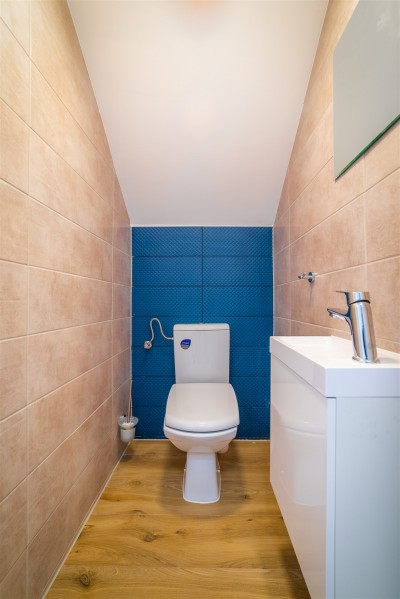 Przykładowa łazienka w pensjonacie Amber Resort Rewal (nad morzem, woj. zachodniopomorskie)