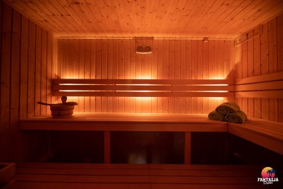 Fotograficzny rzut oka na saunę, z jakiej korzystają goście domku letniskowego Fantazja - ul. Konwaliowa 1 w Dębkach.