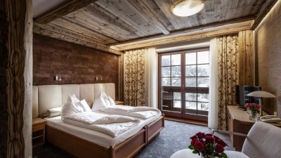 Na zdjęciu łóżko w pokoju - Hotel ALPEJSKI **** | Karpacz (wypoczywaj w górach) 