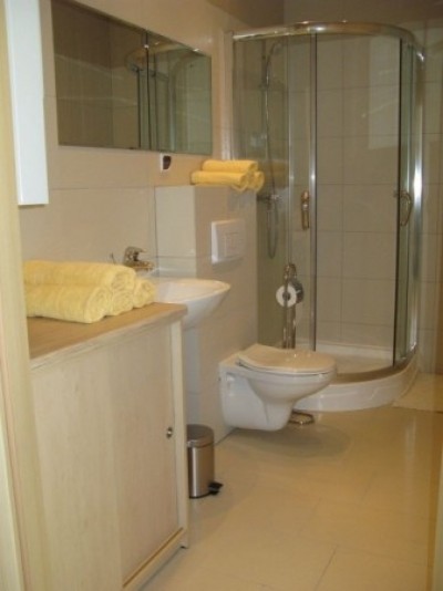 Na zdjęciu widzimy łazienka w pokoju Apartamenty KLIF nad morzem