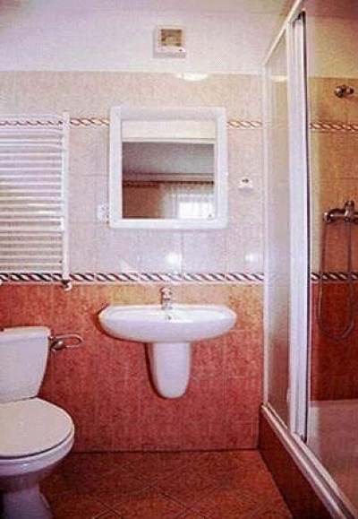 Przykładowa łazienka w pokoju Villa KLIMAT (nad morzem, woj. zachodniopomorskie)
