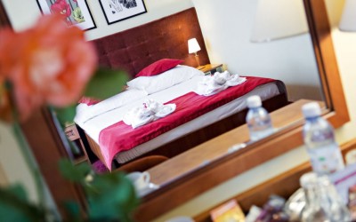 Zdjęcie przedstawia łoże w pokoju - Rezydencja CLASSIC | Karpacz (wypoczywaj w górach) 