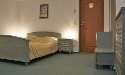 Hotel Hotel CORUM *** w Karpaczu - zdjęcie łóżka małżeńskiego