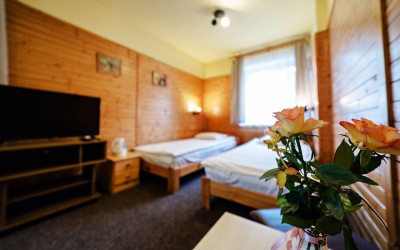 Prezentujemy przykładowy pokój w pokoju Willa ALASKA w Karpaczu w górach