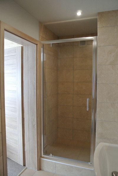 W pokoju Willa ALASKA w Karpaczu można skorzystać z łazienki przedstawionej na fotce
