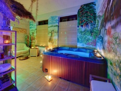 Rezydencja REZYDENCJA BIAŁY JAR proponuje turystom jakże przyjemny relaks w saunie | Karpacz.