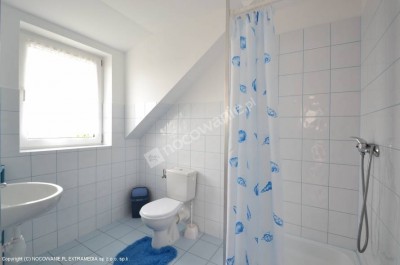 Na fotce przedstawiona jest łazienka w pensjonacie AQUA nad morzem