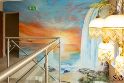 Pobierowo - zdjęcie klatki schodowej, znajdującej się na terenie domku letniskowego MORSKA FALA pokoje apartamenty domki.