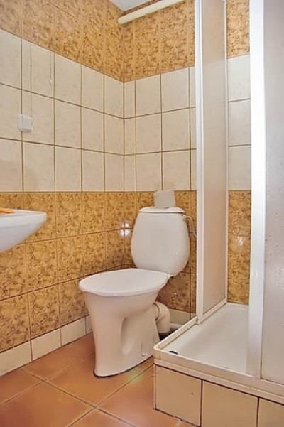 Dom Gościnny DANUTA nad morzem posiada tak wyposażone łazienki