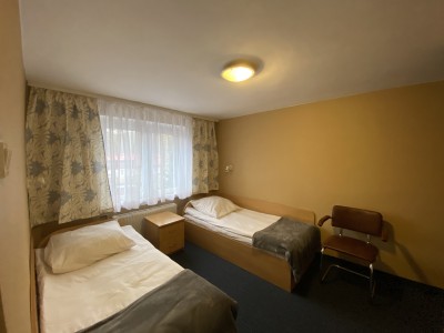 Na fotografii przedstawiony jest pokój w ośrodku wczasowym OW DUET w którym będziecie mogli Państwo się zatrzymać podczas wypoczynku w Karpaczu