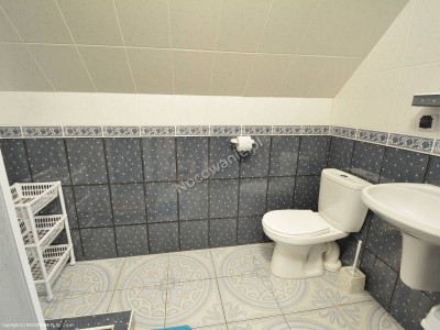 W domu gościnnym NAD BAŁTYKIEM w Rewalu można skorzystać z łazienki przedstawionej na fotce