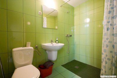Domek Campingowy Ośrodek Wczasowy Kotwica Morska nad morzem posiada tak wyposażone łazienki