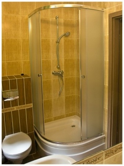 Tak prezentuje się łazienka w pokoju Willa SŁONECZNIK (ul. Saneczkowa 5, 58-540 Karpacz)