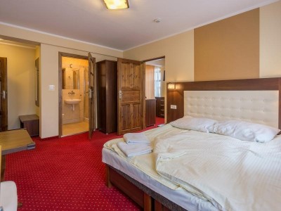 Pokój NOWA Królowa Karkonoszy w Karpaczu - zdjęcie łóżka