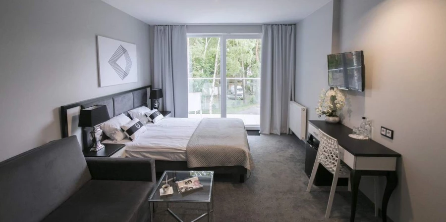 apartament MAJESTIQUE - spanie małżeńskie Fotografia przedstawia spanie małżeńskie w apartamencie MAJESTIQUE