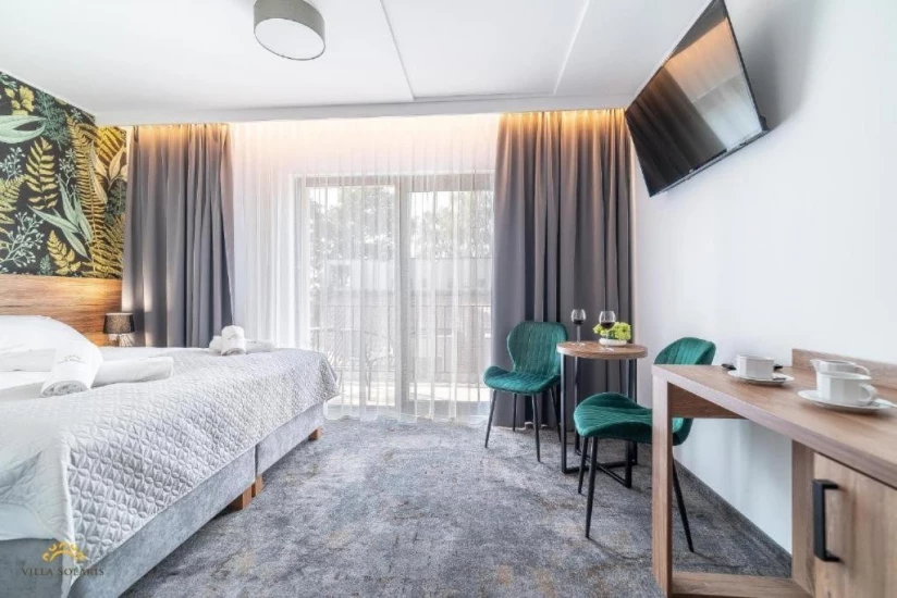 Łóżko - VILLA SOLARIS Na zdjęciu spanie w willi VILLA SOLARIS